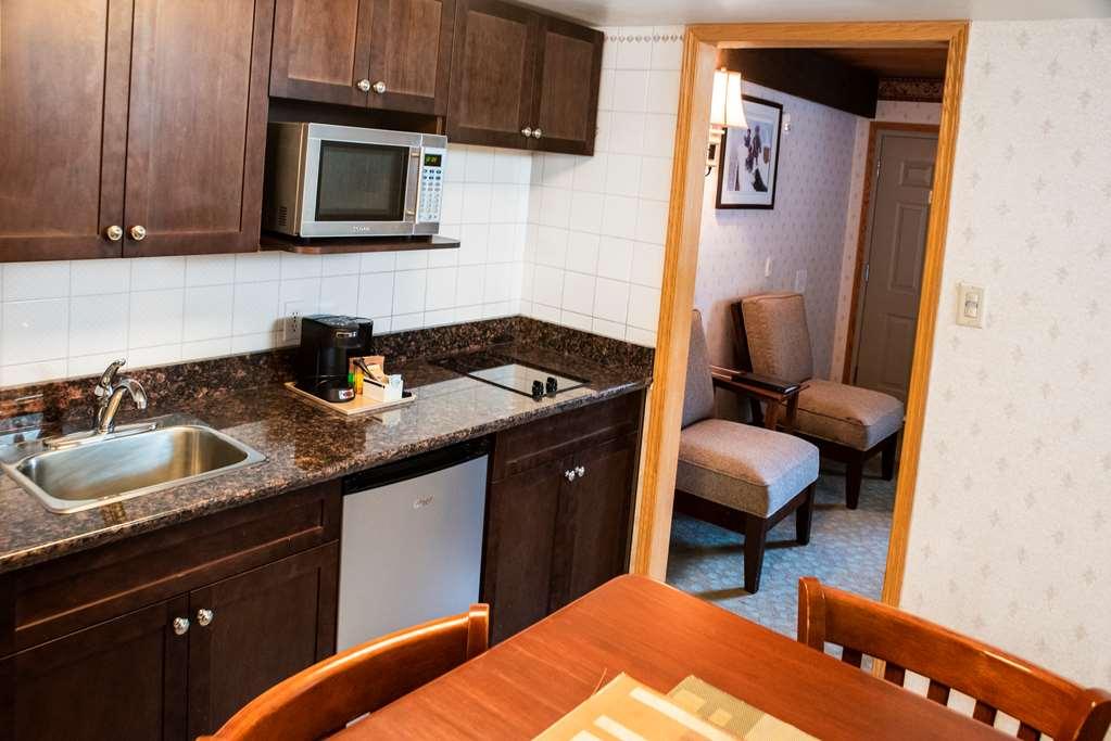 Charltons 3* Banff